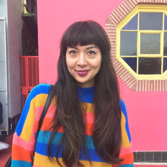 Meet your Posher, Caroline! - Picture 2 of 3